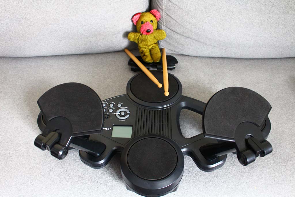  Electronic drum pad